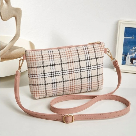 ⚠️Clearance Pink Plaid Pattern Square Crossbody Bag - Picture 2 of 6